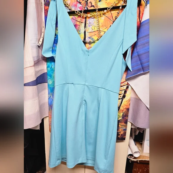 👗BCBG Dress - Picture 6 of 9